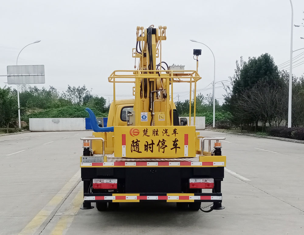 13米東風(fēng)途逸高空作業(yè)車