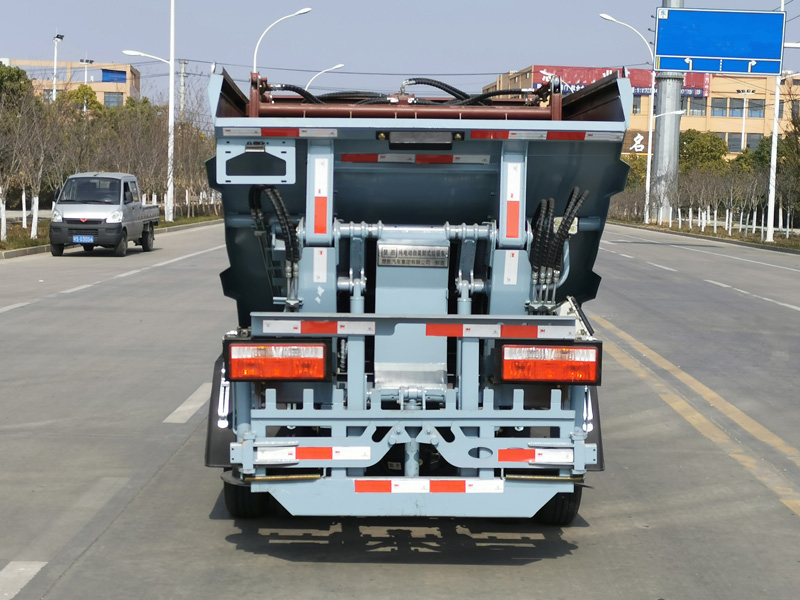 東風(fēng)途逸純電動自裝卸式垃圾車